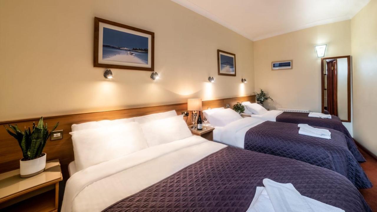 Holiday Hotel Galway Extérieur photo